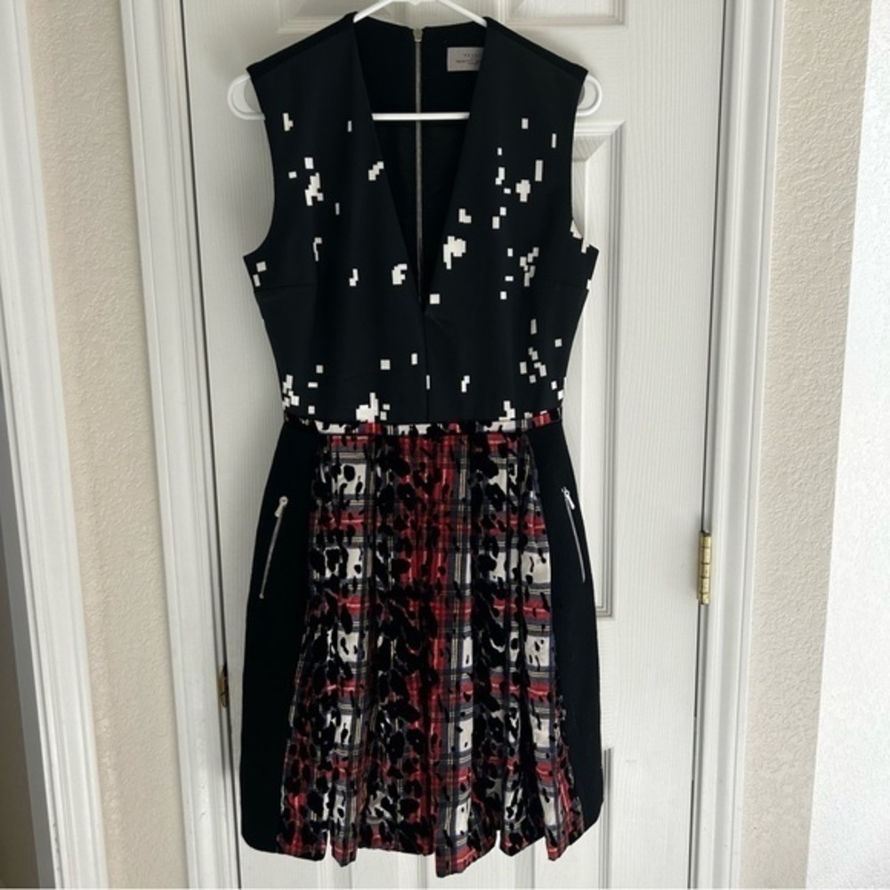 Preen - silk and wool mixed print v neck dress